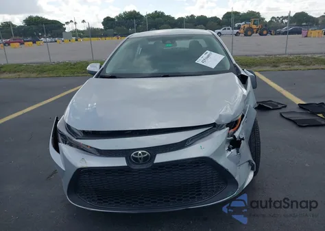 2022 Toyota Corolla Le z USA, uszkodzony, nr VIN 5YFEPMAE7NP359748